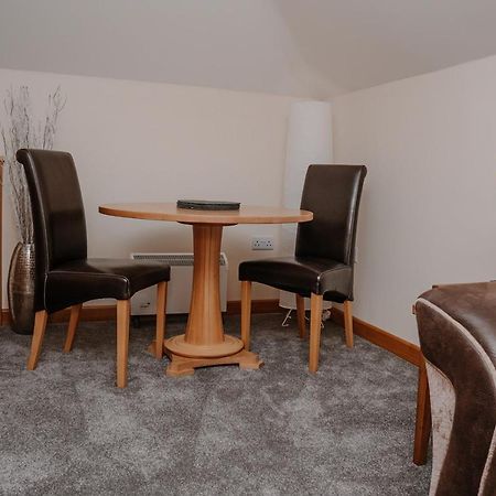تروبريدج Lovely New 1 Bedroom Loft Apartment With On Drive Parking المظهر الخارجي الصورة